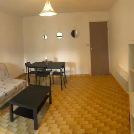 Appartement Cap D’agde Beau 2 Pièces Commerces à Pieds ! Agde